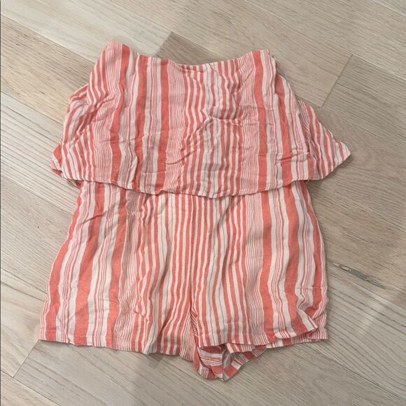 MINKPINK pink / red and white striped ocean side strapless romper XS - Picture 1 of 6